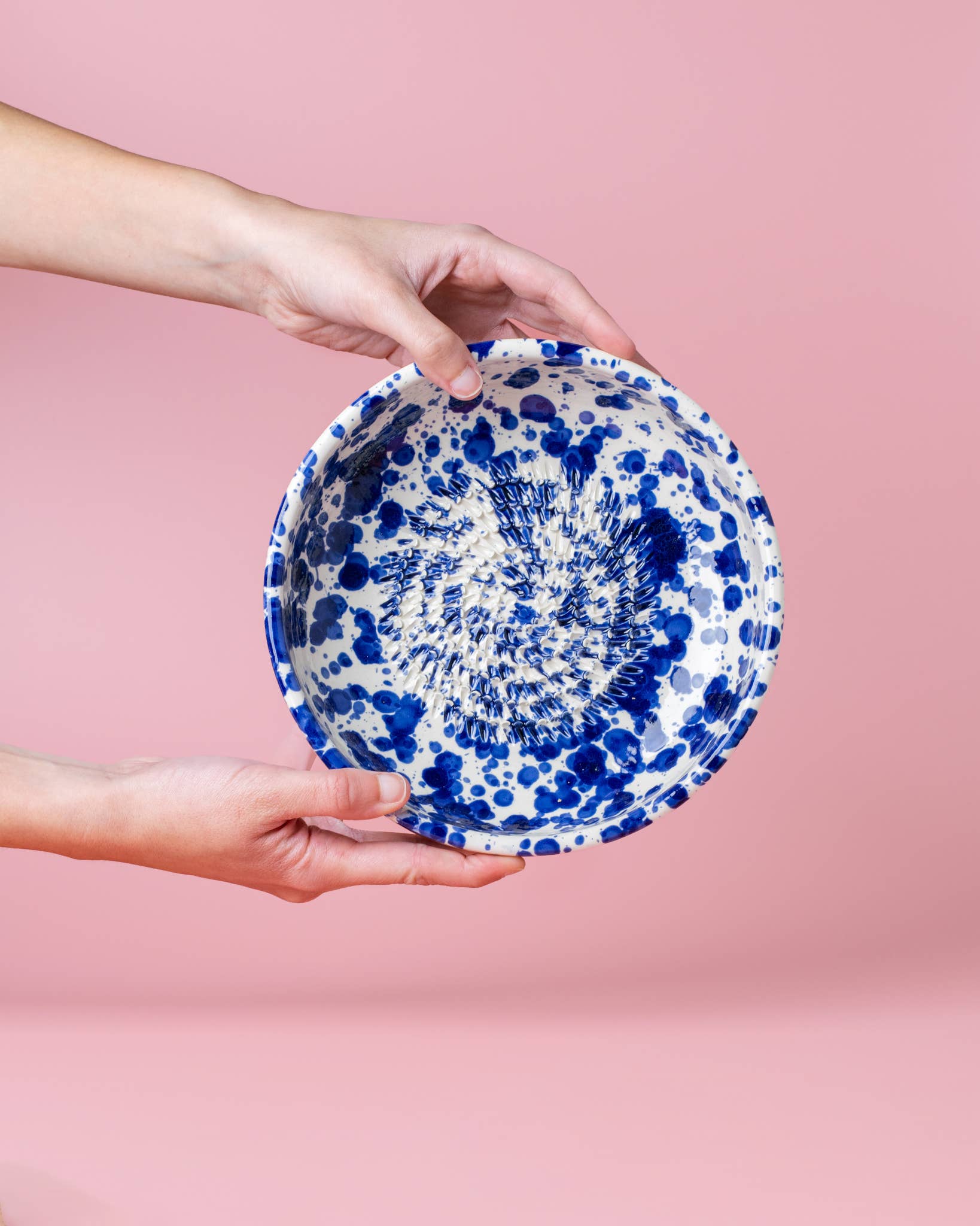 Large Pottery Grater Plate – Includes Gift Spoon / PERSIA: