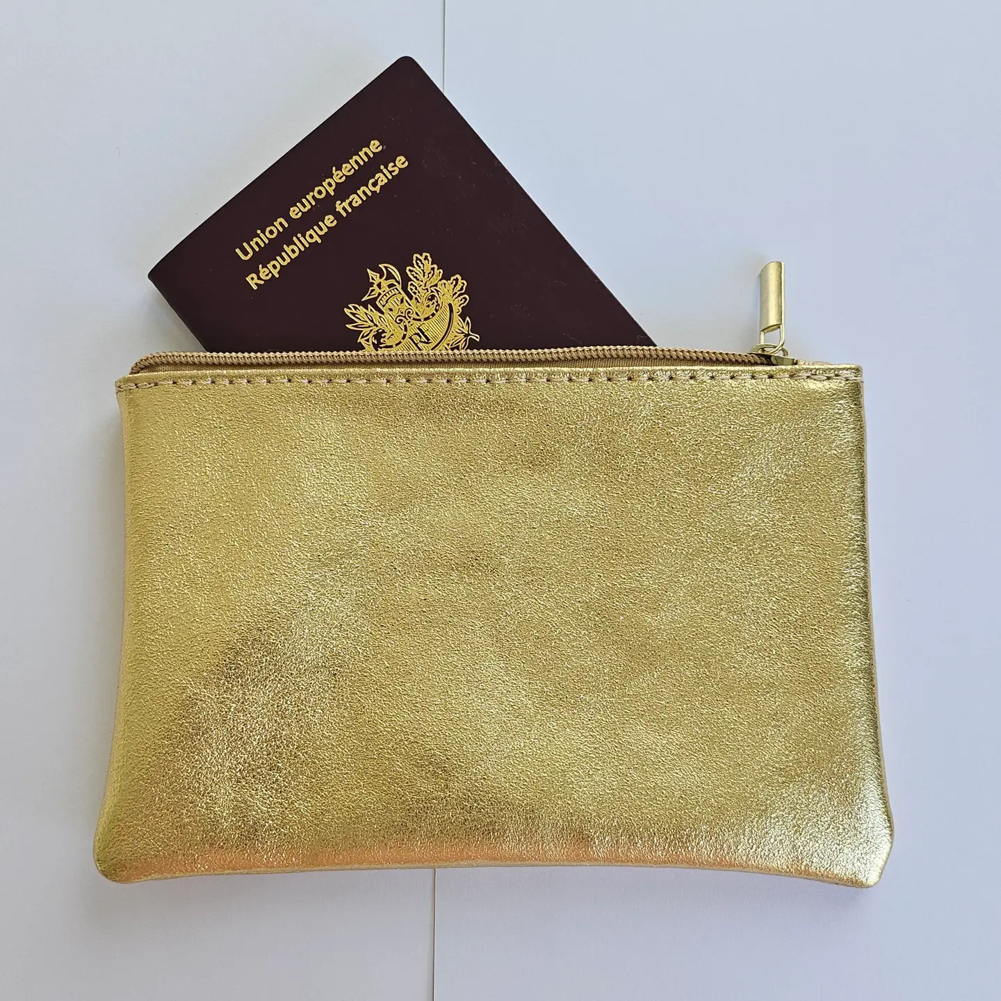 Leather pouch with zip: Noir