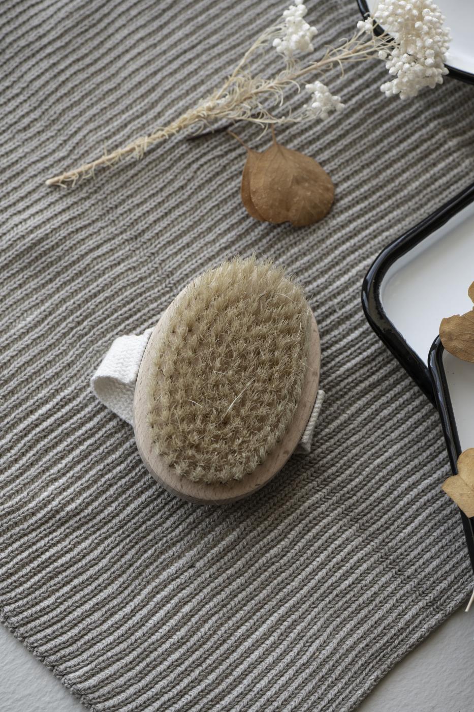 Exfoliating Bath Brush - TheGiftCoMalta