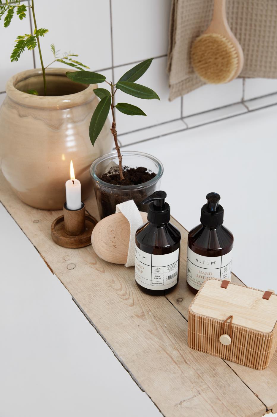 Exfoliating Bath Brush - TheGiftCoMalta