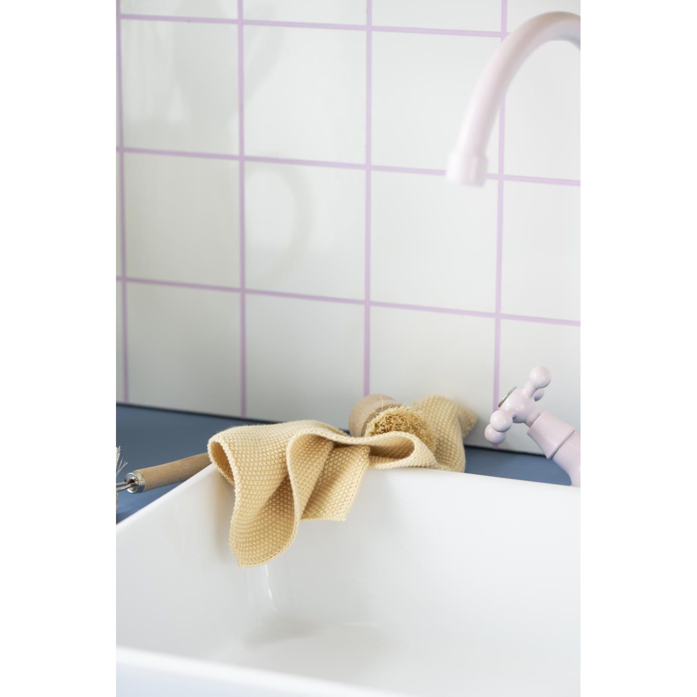 Dish Brush - TheGiftCoMalta
