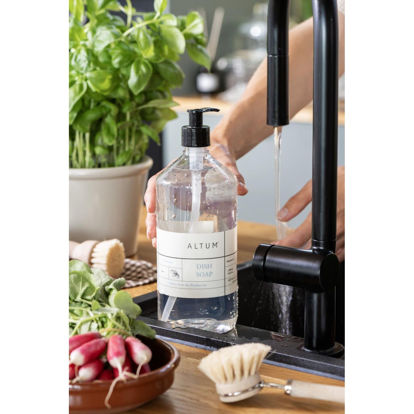 Dish Brush - TheGiftCoMalta