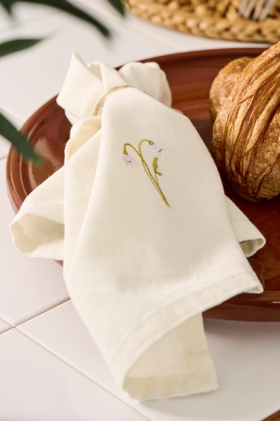 Cotton Napkin - Snowdrop embroidered - TheGiftCoMalta