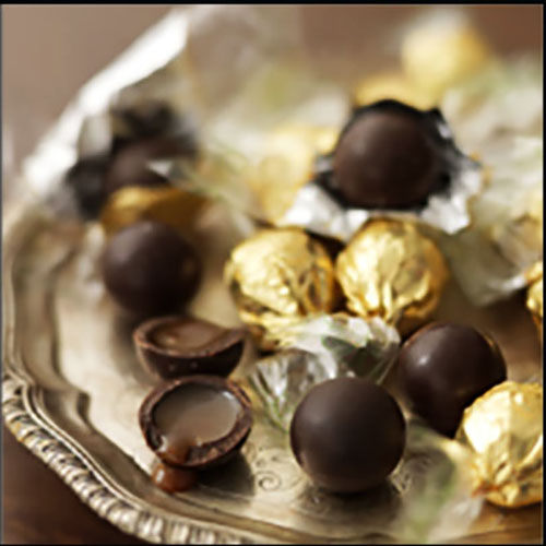 Willie's Cacoa Dark Chocolate Caramel Pearls