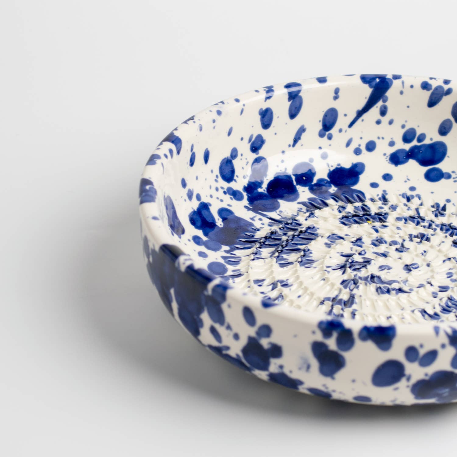 Large Pottery Grater Plate – Includes Gift Spoon / PERSIA: WITH PACKAGING