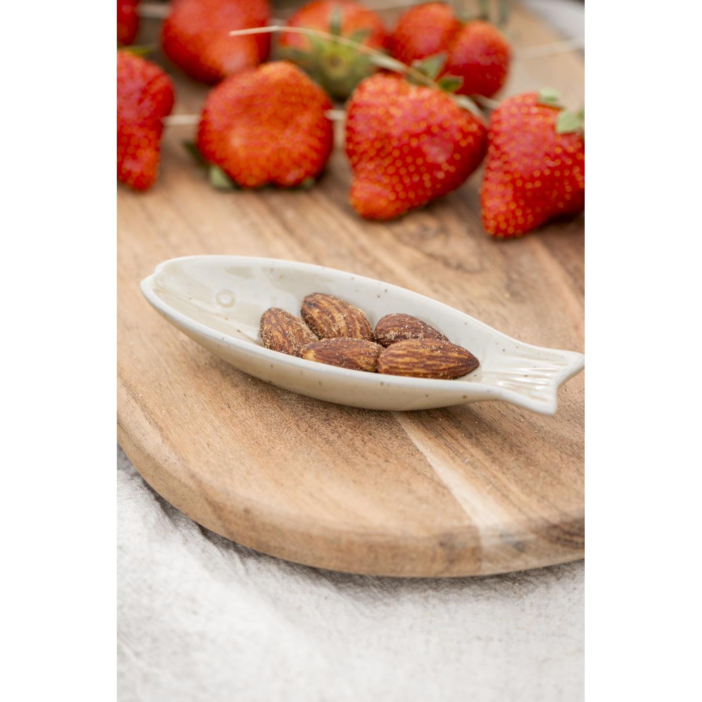 Oval Cutting Board - TheGiftCoMalta