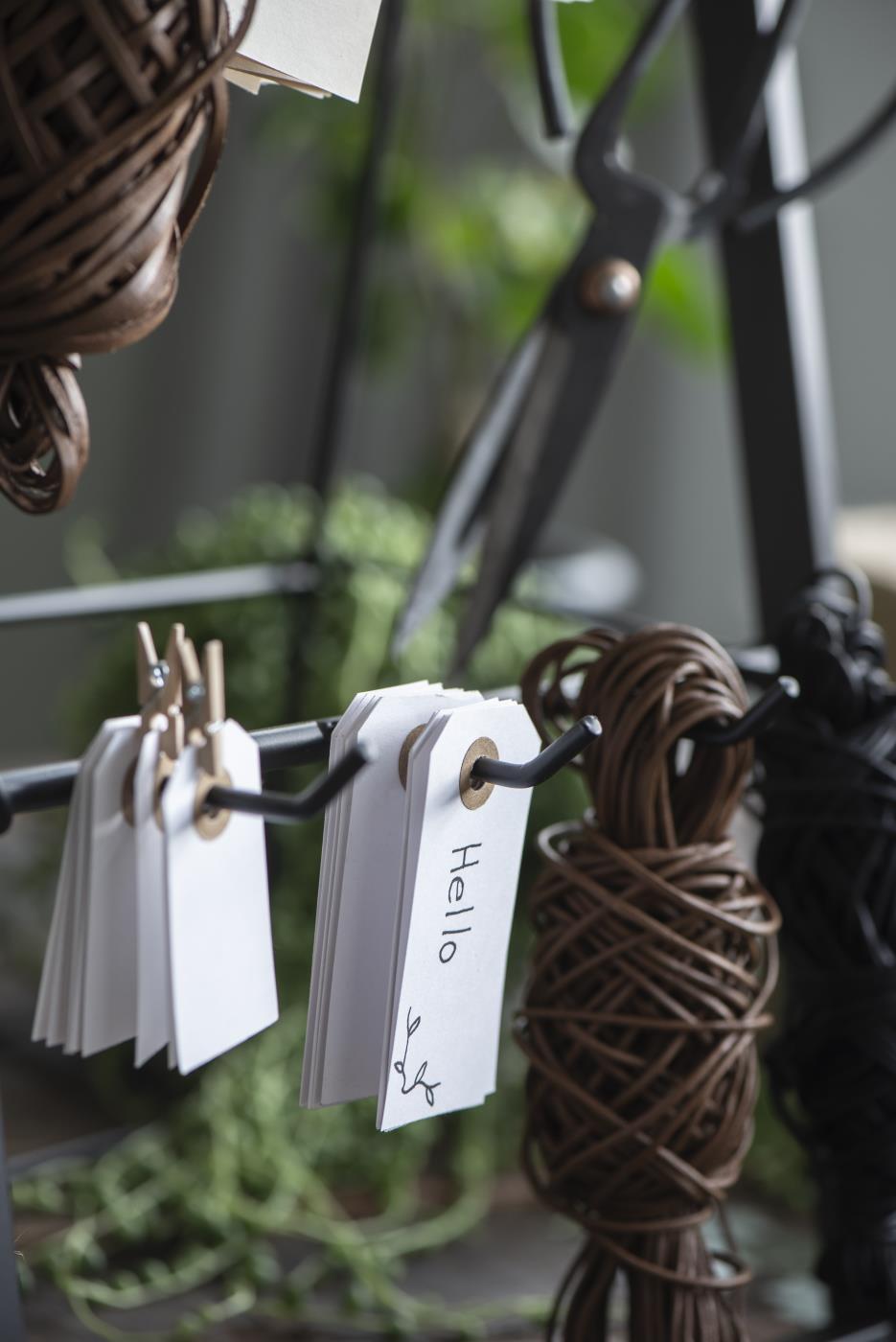 Card tag white X 10 - TheGiftCoMalta