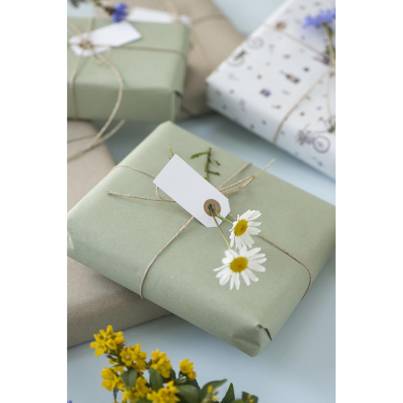 Card tag white X 10 - TheGiftCoMalta