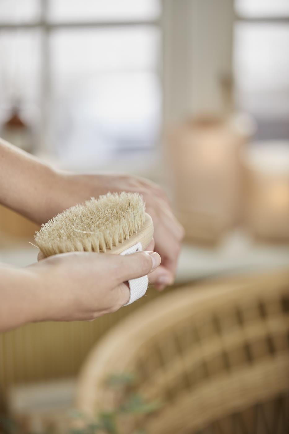 Exfoliating Bath Brush - TheGiftCoMalta