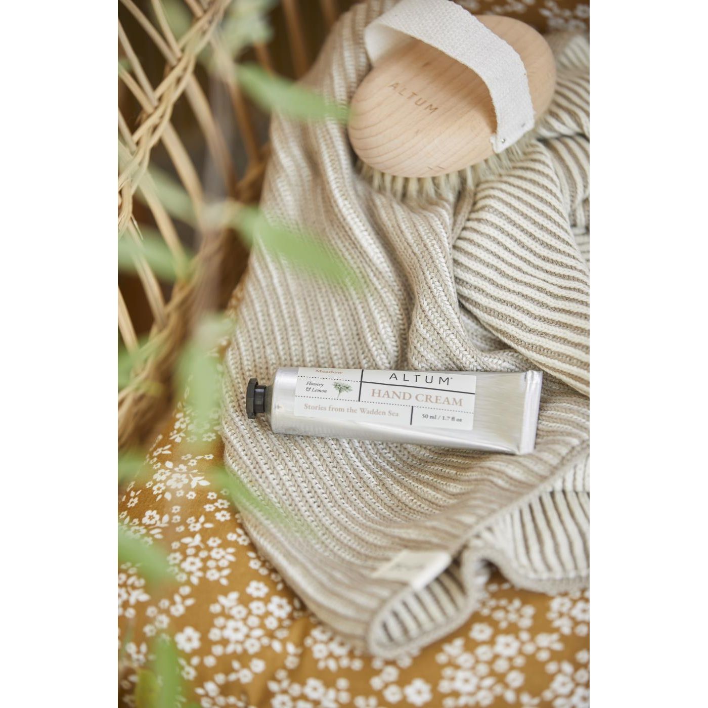 Exfoliating Bath Brush - TheGiftCoMalta