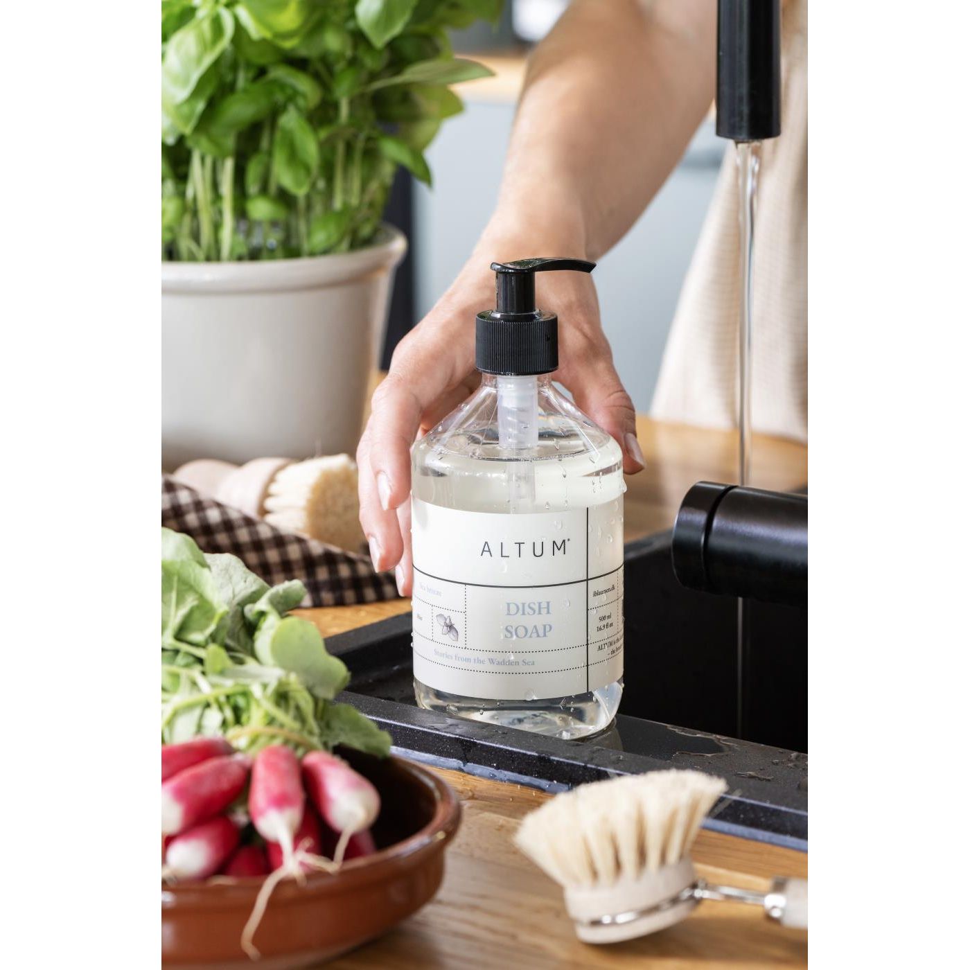 Dish Brush - TheGiftCoMalta