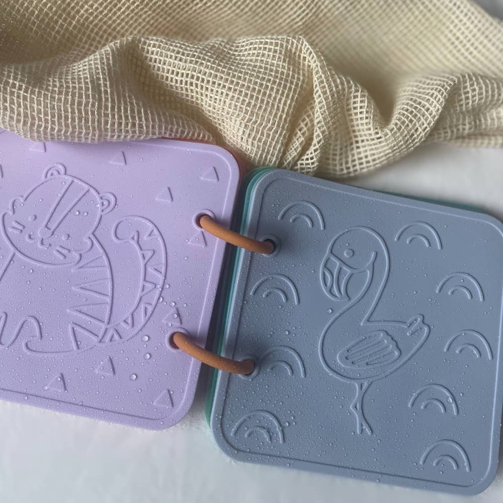 Sensory bath toy - Silicone bath book: Savannah